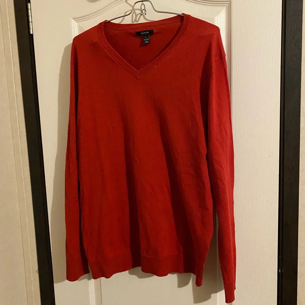 ALFANI SWEATER - Picture 1 of 4